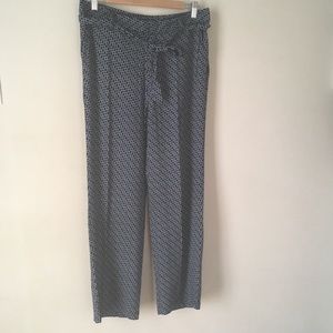 Tommy Hilfiger navy blue and white geometric print pants trousers size 6 womens